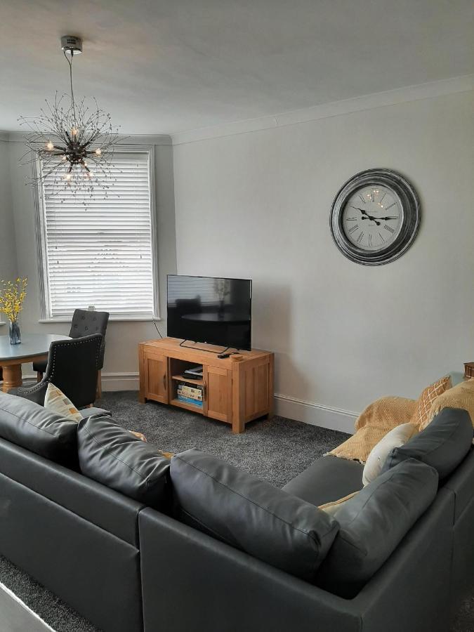 Beachmount Holiday Apartments Colwyn Bay Eksteriør billede