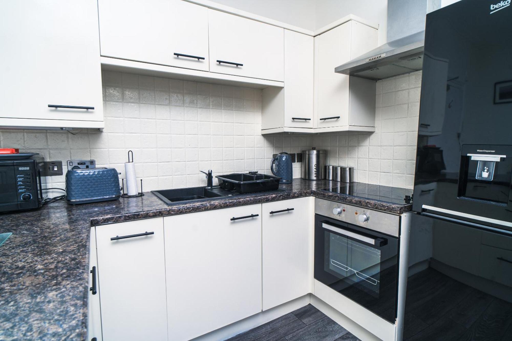 Beachmount Holiday Apartments Colwyn Bay Eksteriør billede
