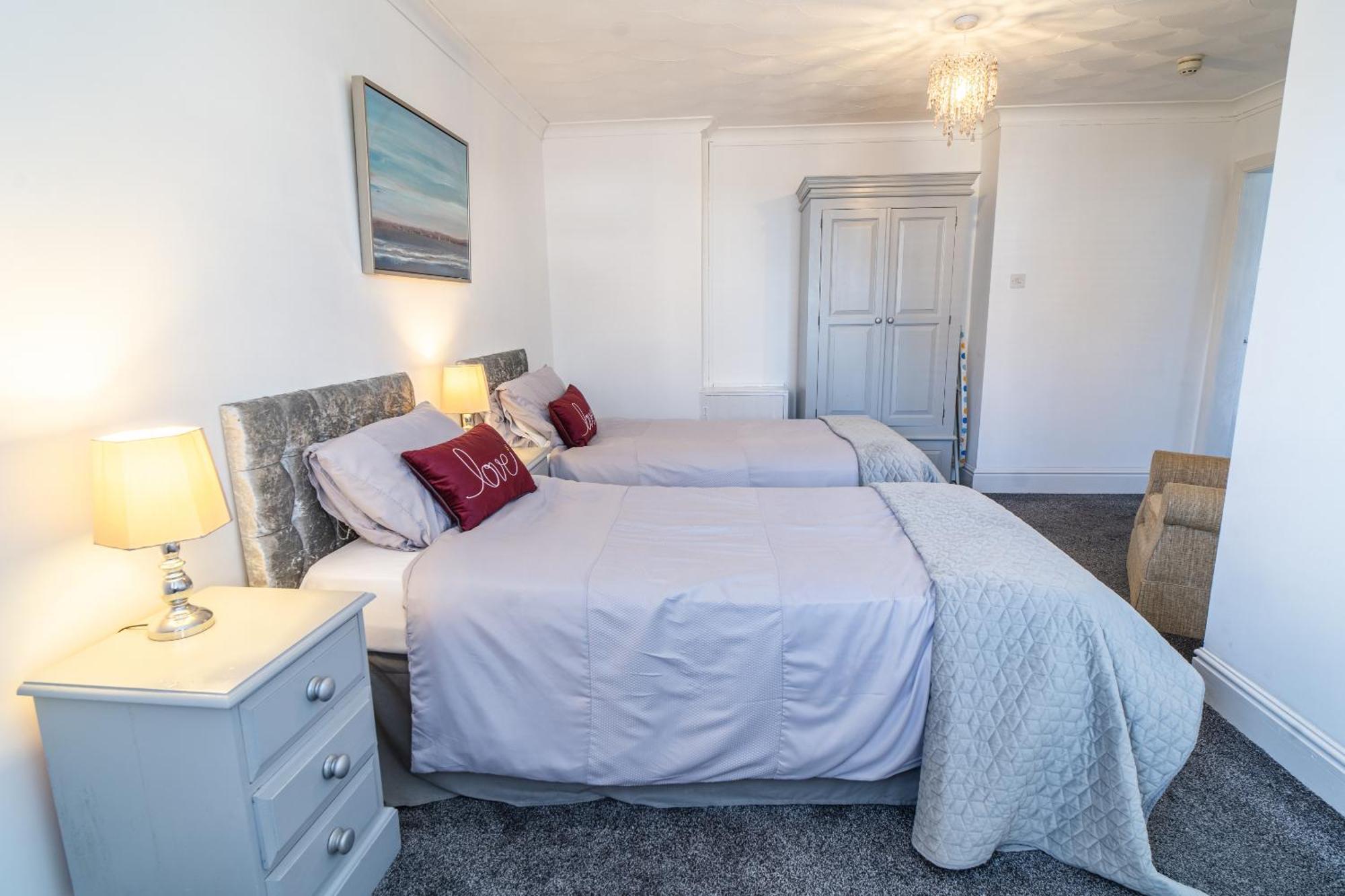 Beachmount Holiday Apartments Colwyn Bay Eksteriør billede