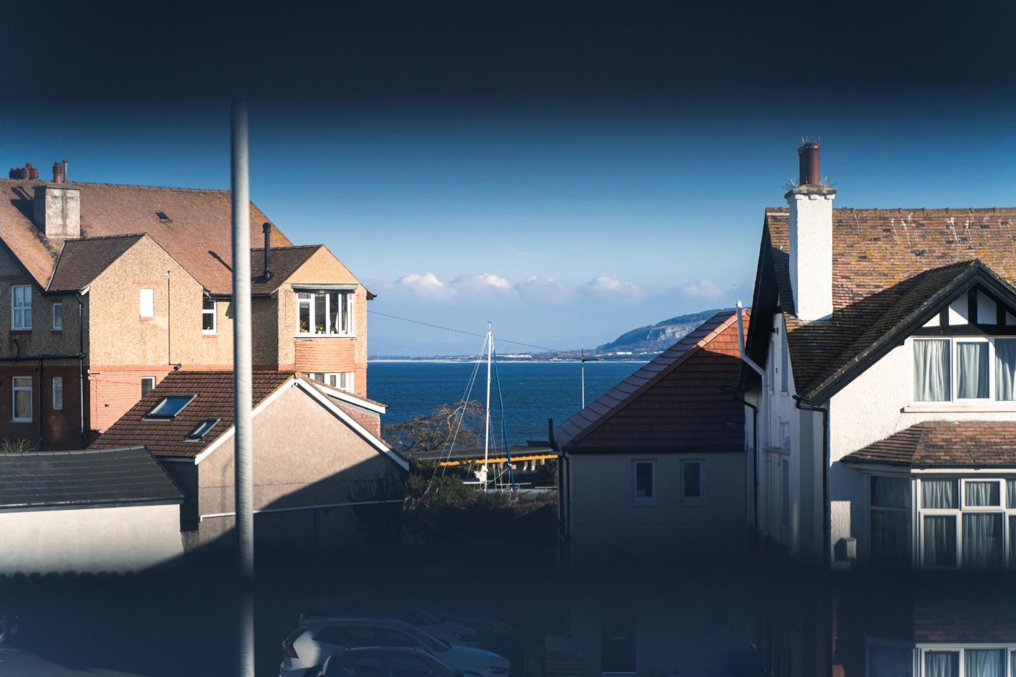 Beachmount Holiday Apartments Colwyn Bay Eksteriør billede