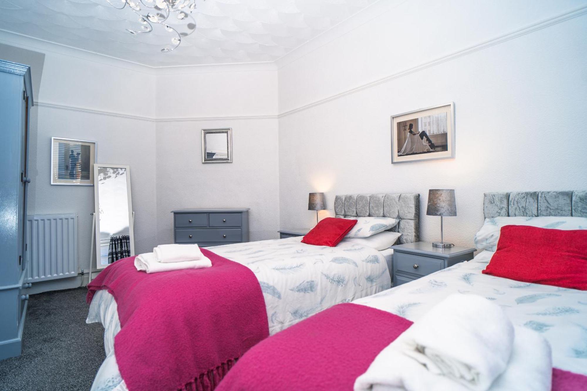 Beachmount Holiday Apartments Colwyn Bay Eksteriør billede