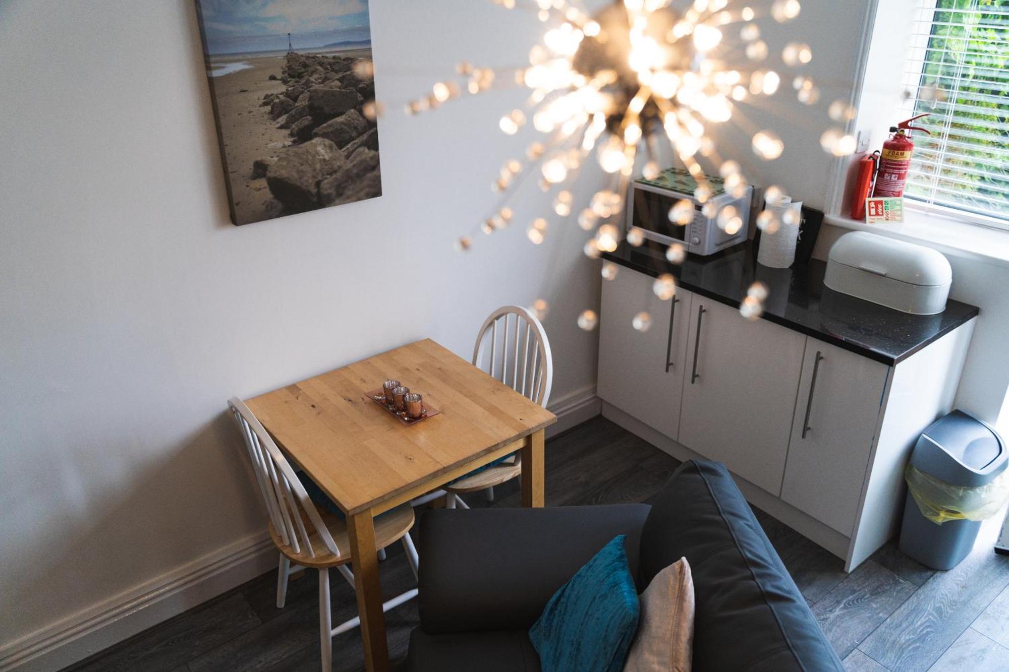 Beachmount Holiday Apartments Colwyn Bay Værelse billede